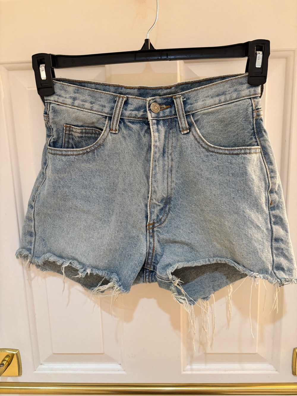 J.Galt Light Wash Denim Women's Cutoff Shorts
